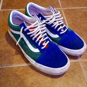 Vans size 8